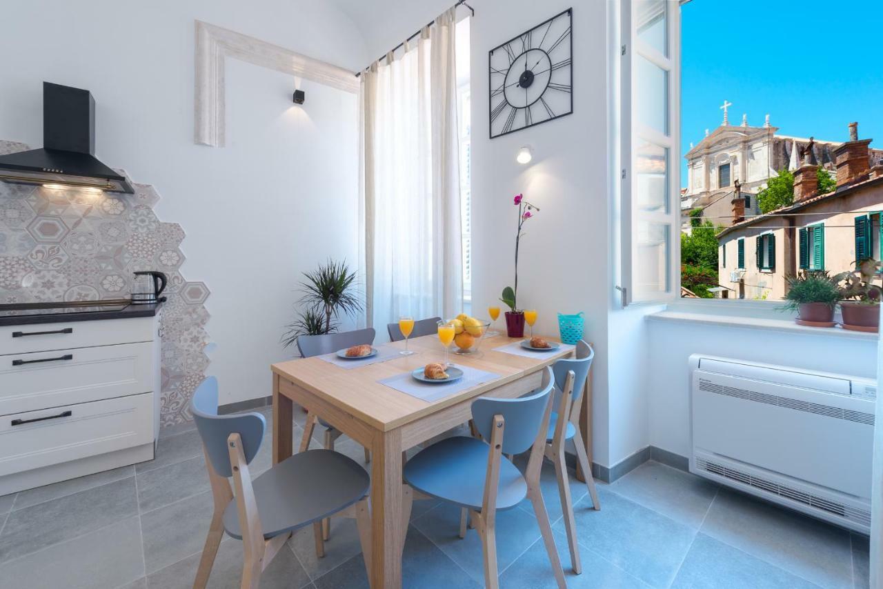 Apartamento Nikili Old